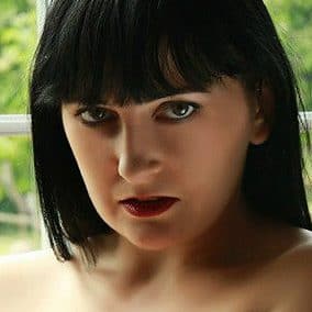 Mistress Dee